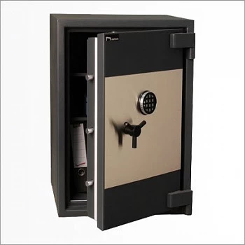 Огневзломостойкий сейф Defender Pro 123 EL